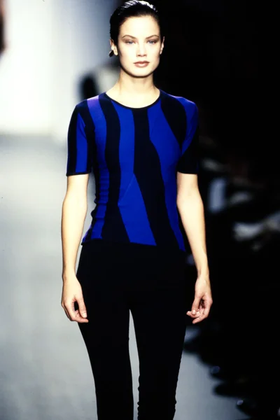 Look 4